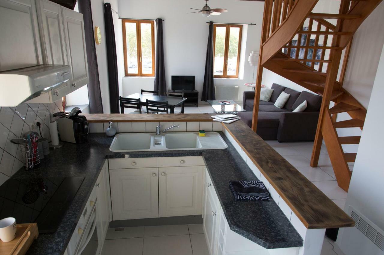 Duplex De Charmes N°1 Auxerre.アパートメント エクステリア 写真