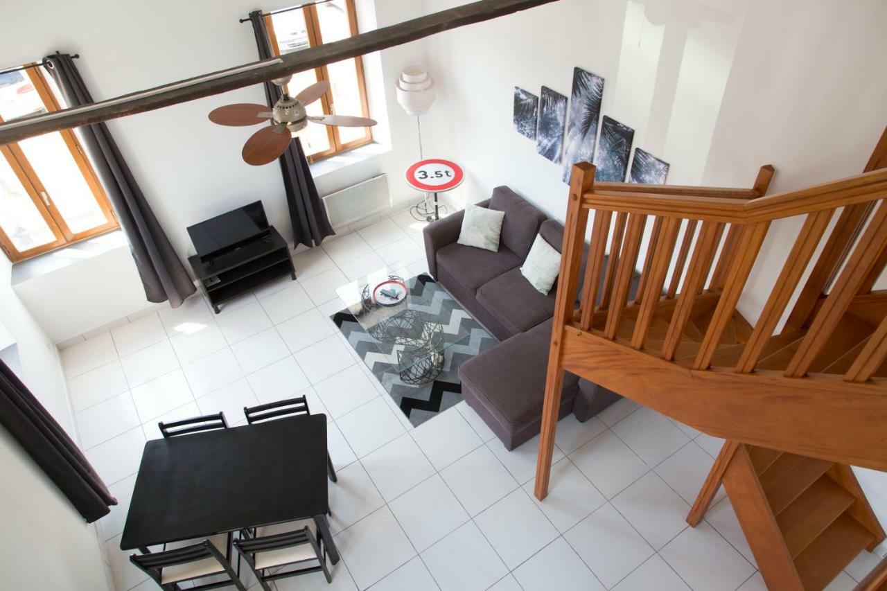 Duplex De Charmes N°1 Auxerre.アパートメント エクステリア 写真
